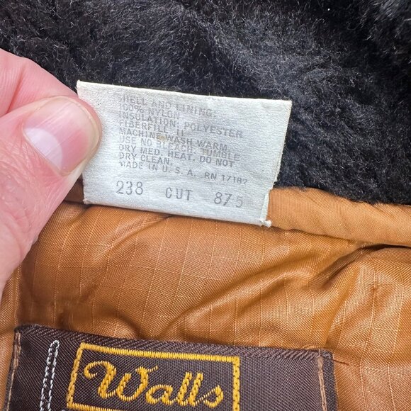 Vintage Coat Puffer Jacket Insulated Outerwear Blizzard Pruf Medium Walls USA - Picture 5 of 13